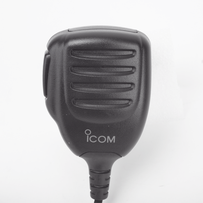 ICOM ICF5013 Radio Móvil Analógico en rango de frecuencia 136-174 MHz, 50 W de potencia de RF. Incluye micrófono, cable de corriente y bracket.