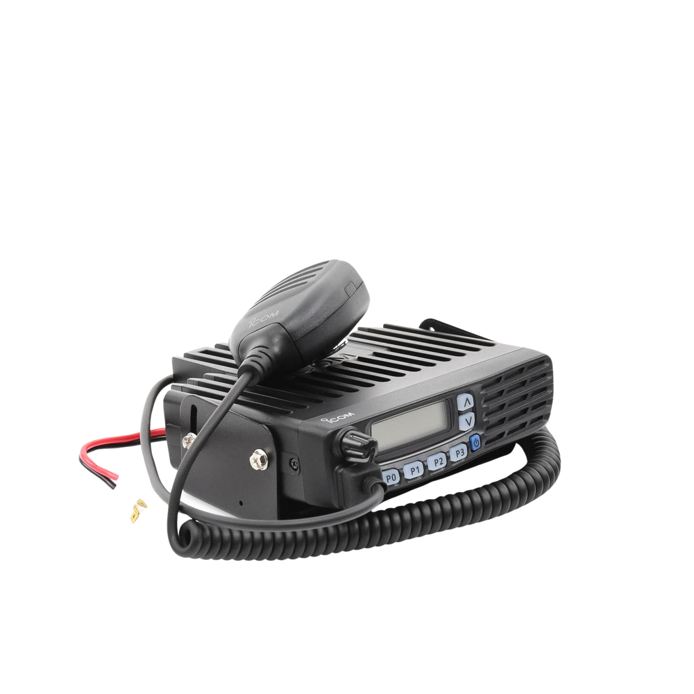 ICF5023H Radio Móvil Analógico en rango de frecuencia 136-174 MHz, 50 W de potencia de RF, 128 canales. Incluye microfono2, cable de alimentación y montaje