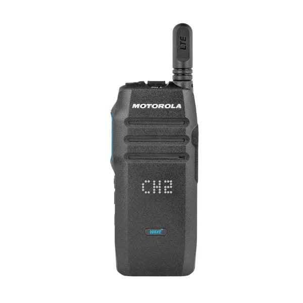 Fotografía de producto del Radio Motorola WAVE PTX color negro con fondo blanco